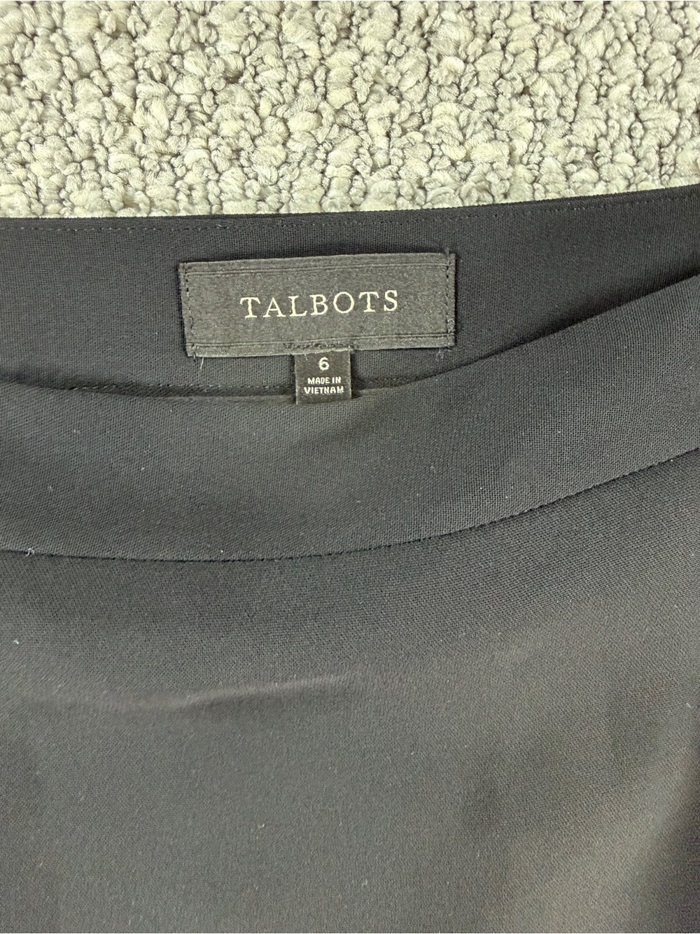 Talbots Black Scalloped Flounce Hem Dropped Waist Fluted Skirt Career Mini - Picture 4 of 7